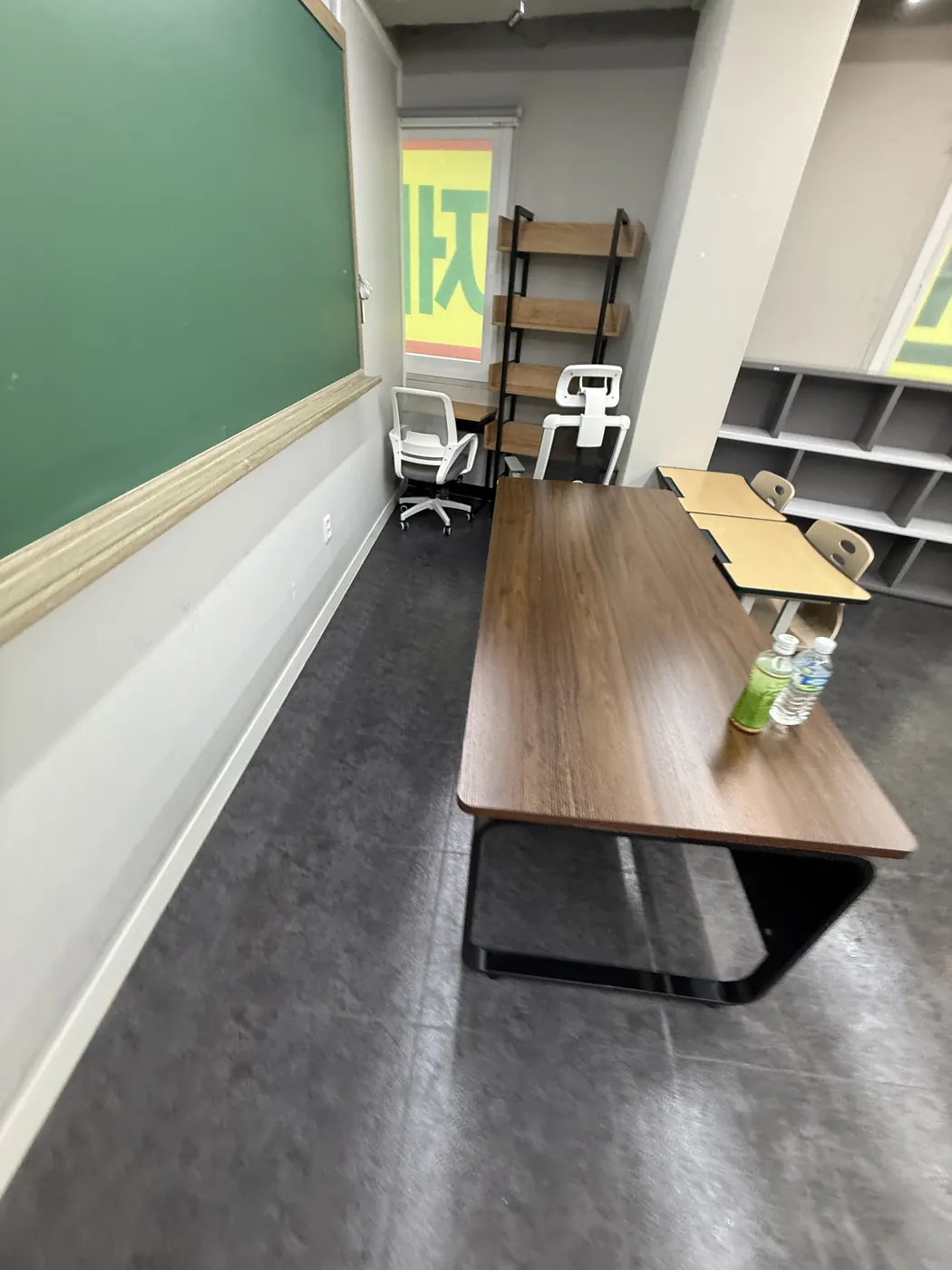 강의실 마감 — 중동 학원청소 현장