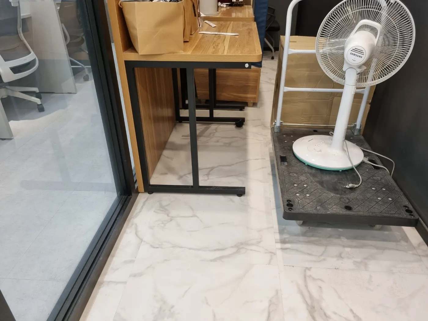 데스크·수납장 정리 — 다대동 학원청소 현장
