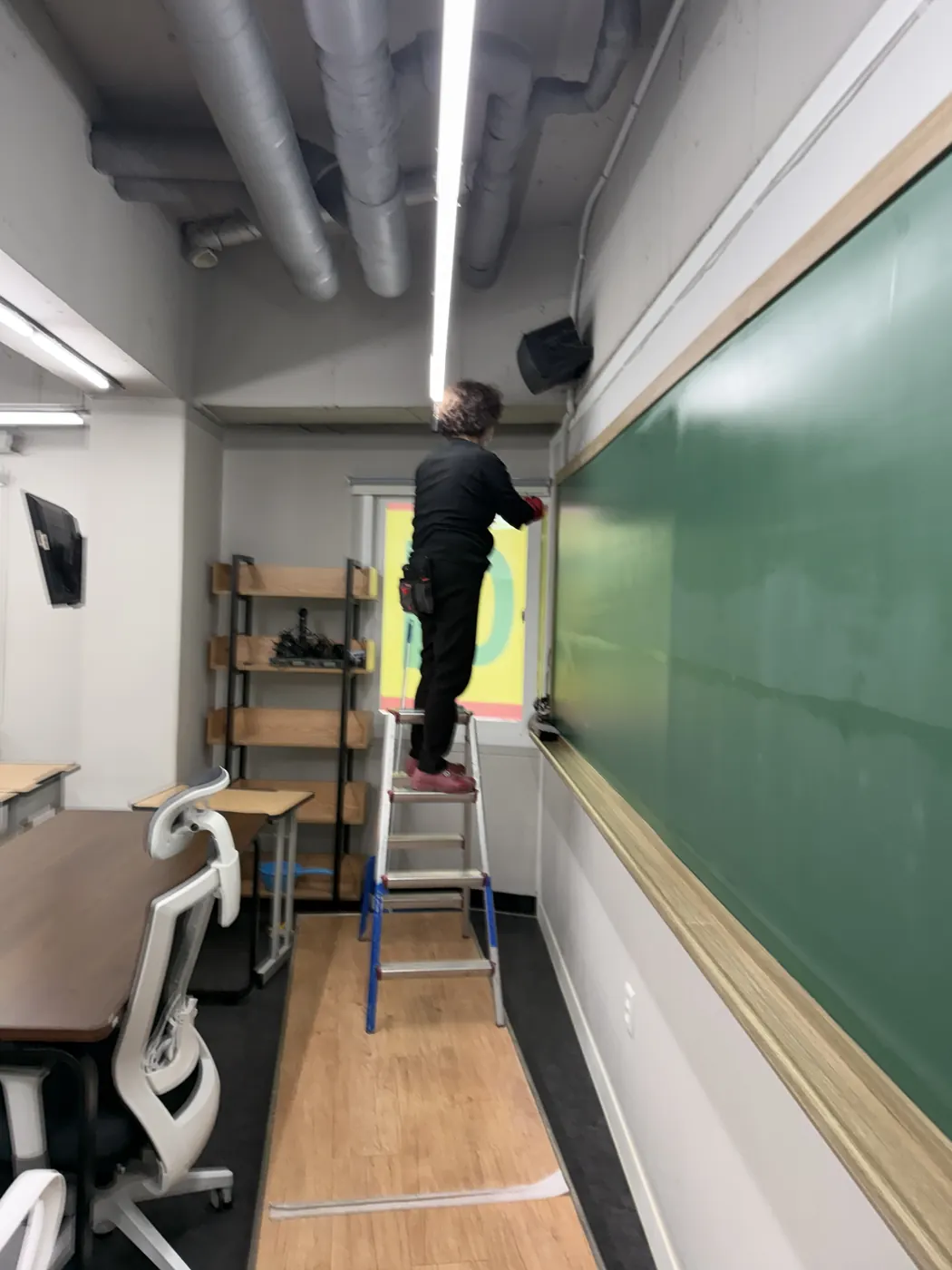 세정 진행 — 서구 학원청소 현장