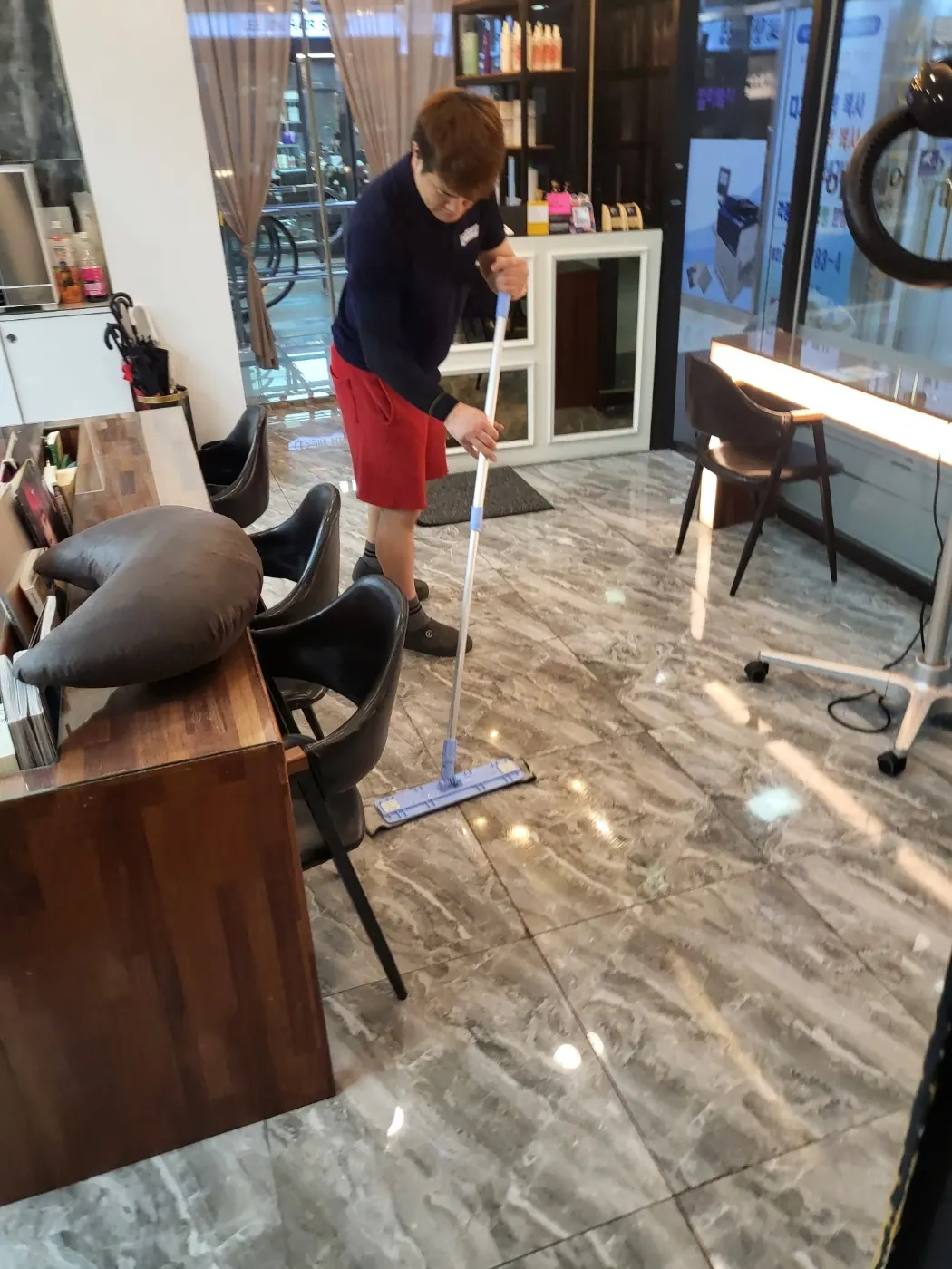 세정 진행 — 기장군 미용실청소 현장