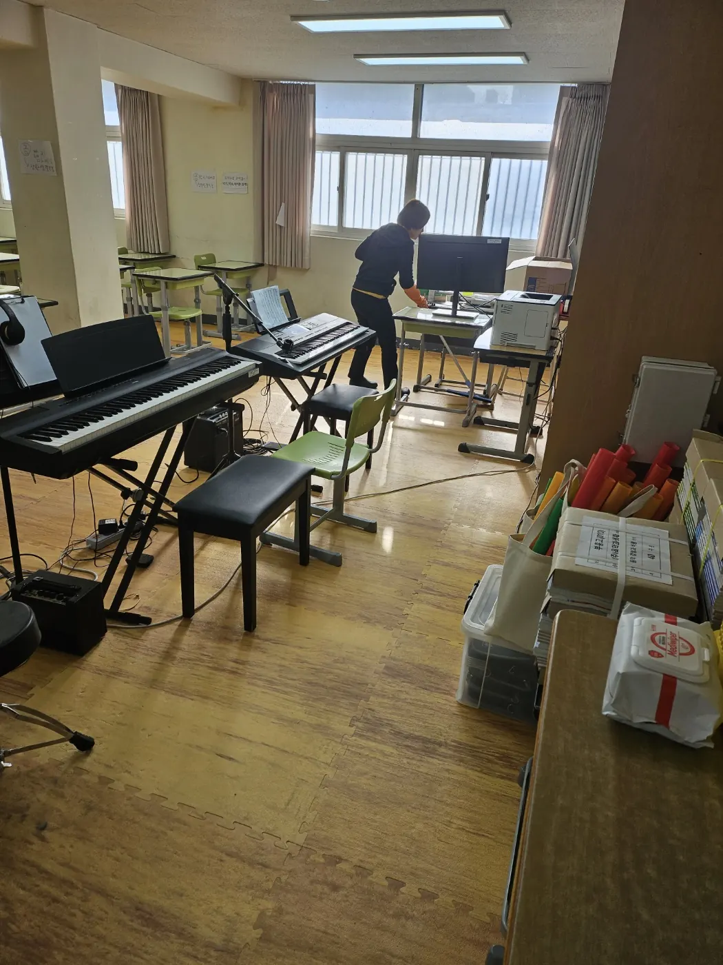 특별교실 정리 — 서대신동1가 학교청소 현장