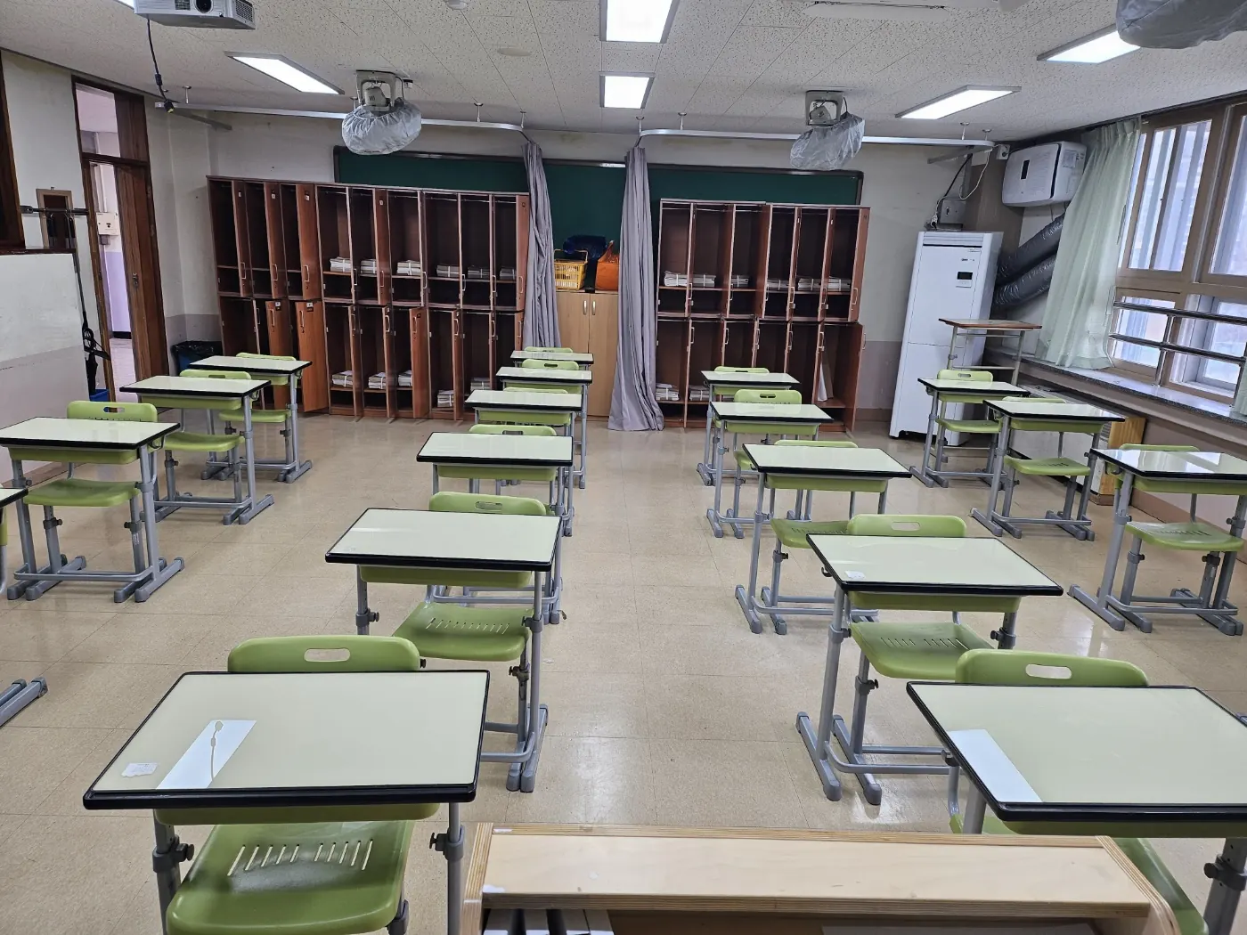 특별실 작업 — 사하구 학교청소 현장